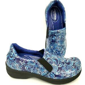 Easy Works by Easy Street Blue Paisley Slip on Clogs Shoes Women's Size 6M